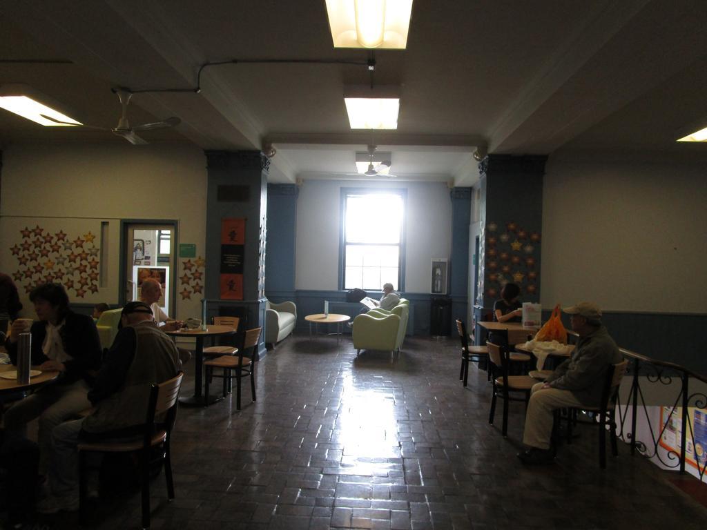 Albergue Flushing Ymca *