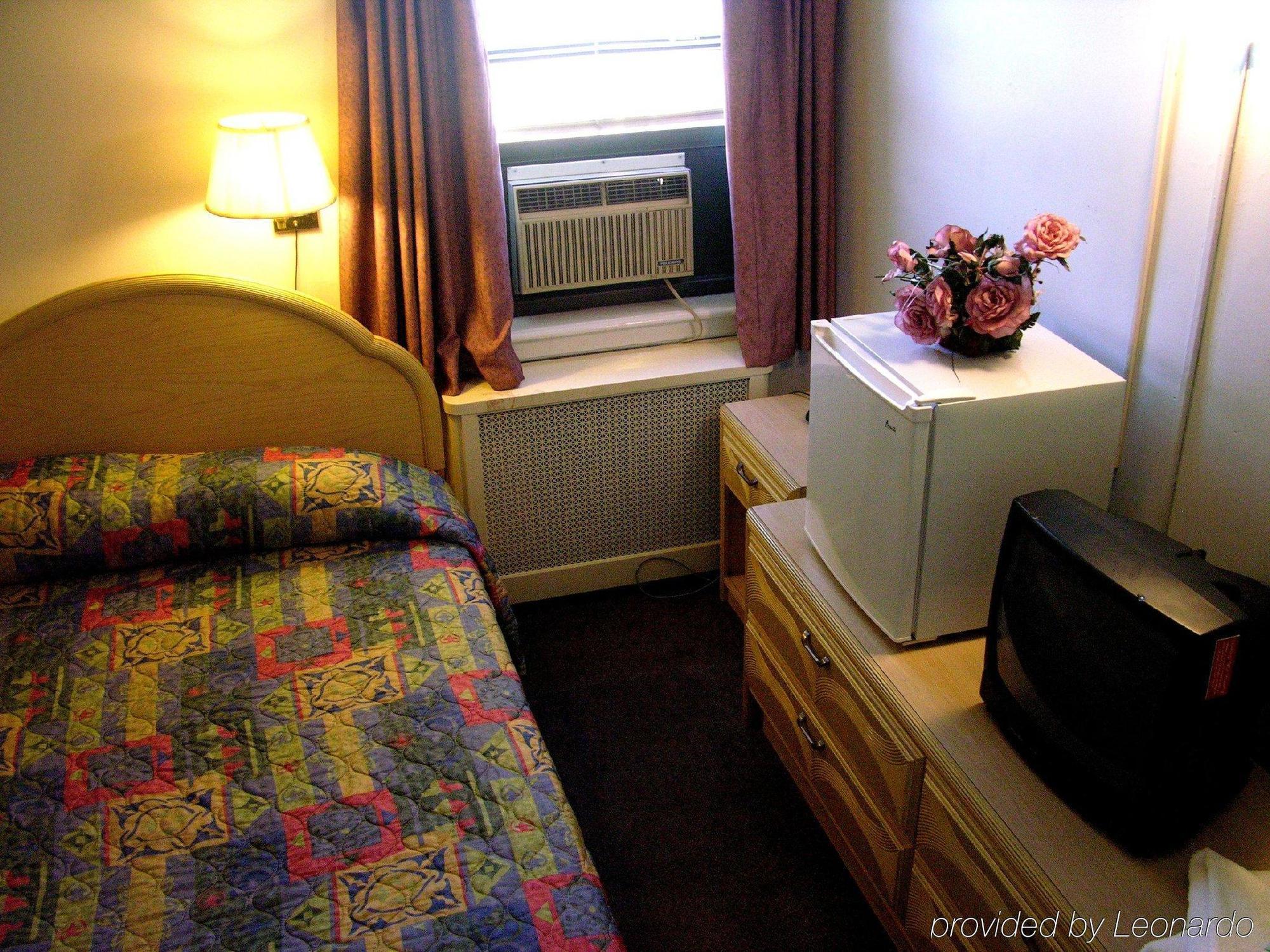 Albergue Flushing Ymca *